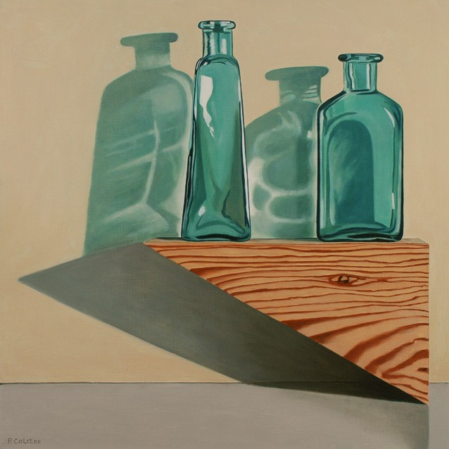 Realistic oil painting by Peter Colstee of a still life with wooden box and beautiful green glass bottles and their shadows in light orch background colors